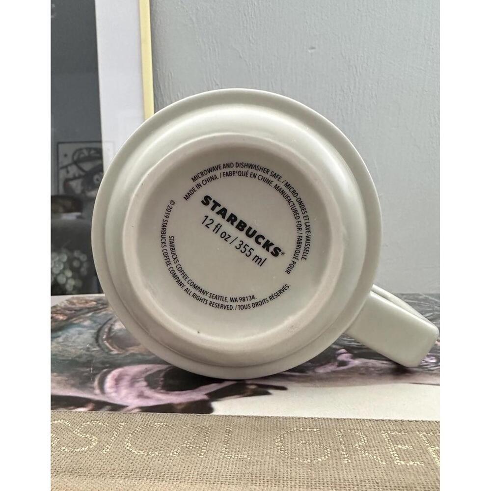 Starbucks Ceramic Skull 2019 Coffee Tea Mug 12 Oz Off White Halloween Limited - Picture 3 of 6